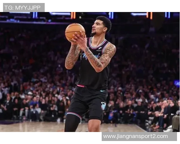 斯波力挺约维奇尽管投篮失准依然展现重要价值与自信心不减