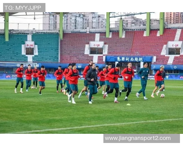 河南队明日启程昆明备战徐浩峰王金帅重返阵容助力球队