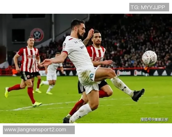 切尔西战胜对手积37分升至第四名维拉紧追榜首仅差4分依旧稳居第三