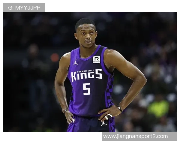 福克斯称赞开拓者防守战术成功迫使球队后卫频频出手 福克斯称赞开拓者防守战术成功迫使球队后卫频频出手