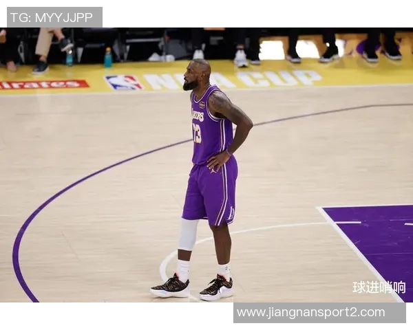 夸梅直言湖人防守漏洞严重若不改善恐难以争冠止步一轮游