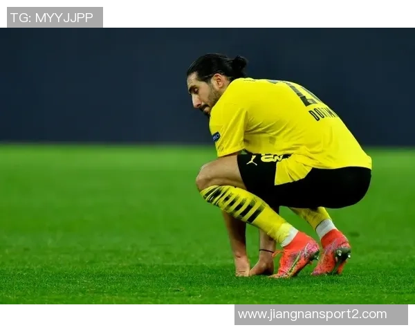 那不勒斯考虑引进恩内斯里需先清理阵容同时关注罗马弗格森动态