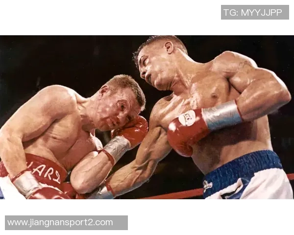 米奇赞卡斯尔表现出色展现极强侵略性打球风格令人惊叹称其为现象级表现 米奇赞卡斯尔表现出色展现极强侵略性打球风格令人惊叹称其为现象级表现