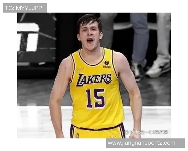 湖人管理层明确表示截止日前不进行大交易将优先保留里夫斯并保持灵活性